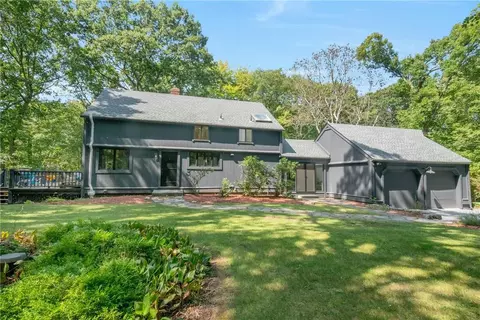 226 Silver Spring Rd, Lewisboro, NY 10590