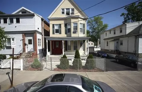 104 Hart Ave, Yonkers, NY 10704