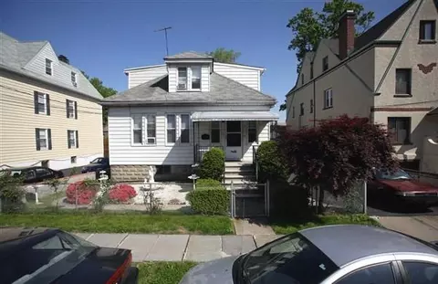 100 Hart Ave, Yonkers, NY 10704