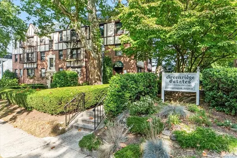 1 Greenridge Ave #3C, White Plains, NY 10605
