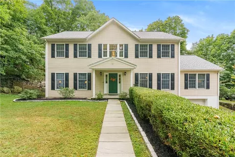 50 Mckeel Ave, Greenburgh, NY 10591