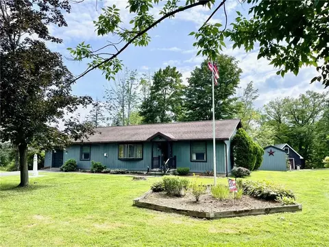 19 Lisa Ln #1211, Athens, NY 12015