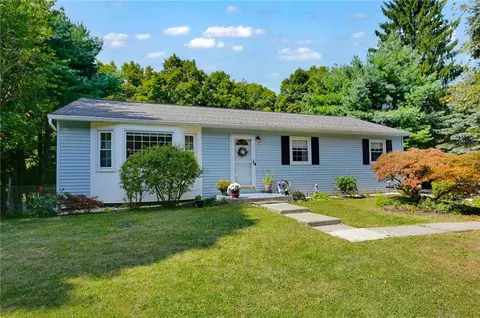 72 Watch Hill Dr, Fishkill, NY 12524