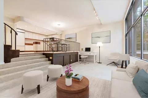 15 Stewart Pl #1O, White Plains, NY 10603