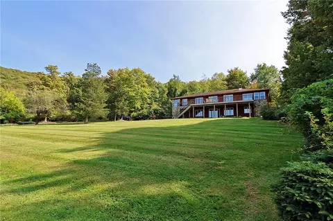 3 Sky Dr, Cornwall, NY 12518