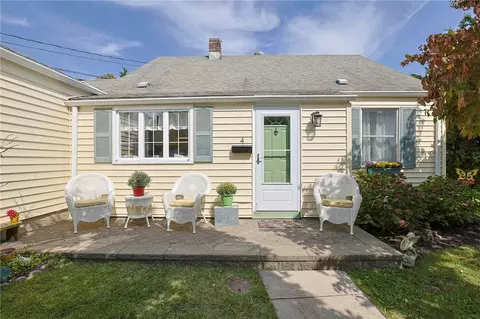 4 Wells Ave, Cortlandt, NY 10520