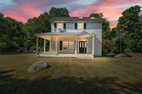 24 Reading Rd, Patterson, NY 12563