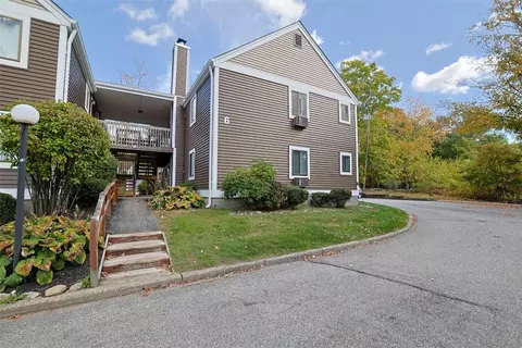 6 Heritage Dr #E, Harriman, NY 10926