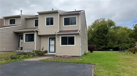 80 Sterling Pl, Lloyd, NY 12528