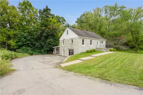 4435 State Route 94, Florida, NY 10921