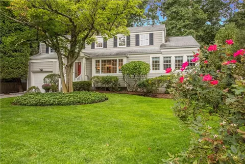 20 Lafayette Rd, Larchmont, NY 10538