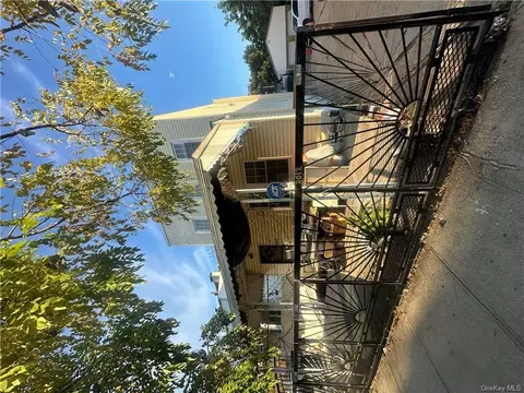 2012 Watson Ave, Bronx, NY 10472 photo 1