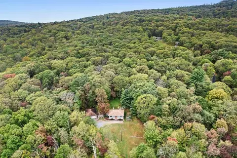 190 Cox Rd, Mamakating, NY 12566