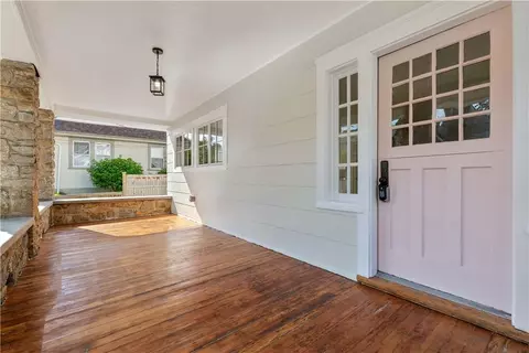 33 Oakwood Ave, Rye, NY 10580