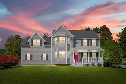 26 Valley View Cir, Warwick, NY 10990