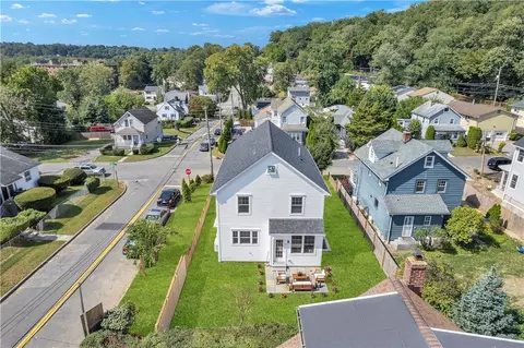 205 Warren Ave, Greenburgh, NY 10603