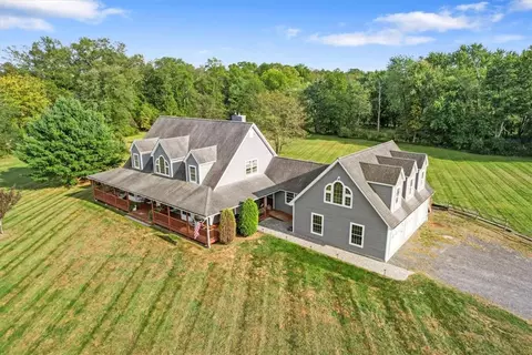 1069 Bruynswick Rd, Gardiner, NY 12525
