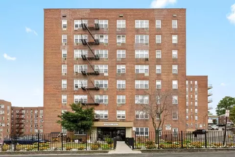 52 Yonkers Ter #1E, Yonkers, NY 10704