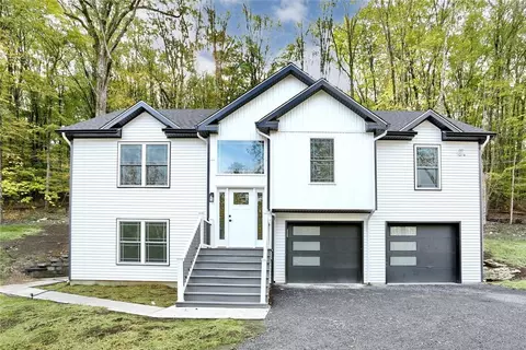 1089 Route 211, Mount Hope, NY 10940