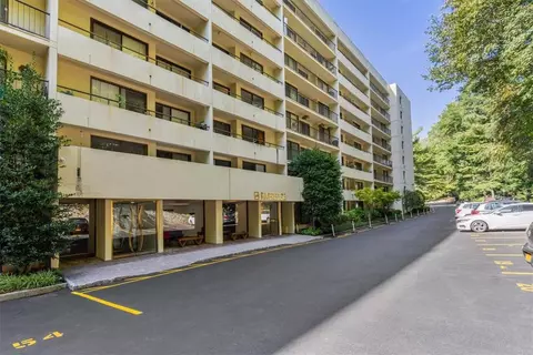 1 David Ln #7P, Yonkers, NY 10701