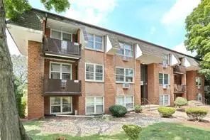 200 Kearsing Pkwy #H, Ramapo, NY 10952