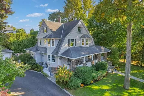 246 Loring Ave, Pelham, NY 10803
