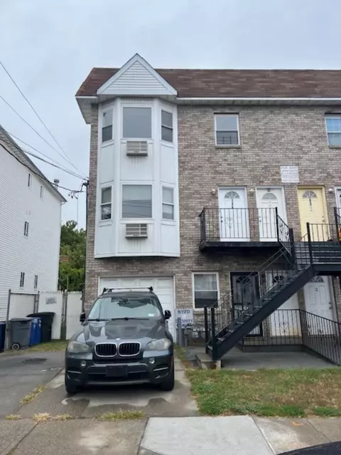 435 Zerega Ave, New York, NY 10473