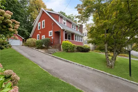 102 Potter Rd, Scarsdale, NY 10583