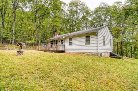 60 Flicker Trl, Mamakating, NY 12790