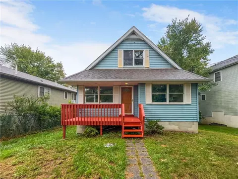 35 Brookline Ave, Wallkill, NY 10940