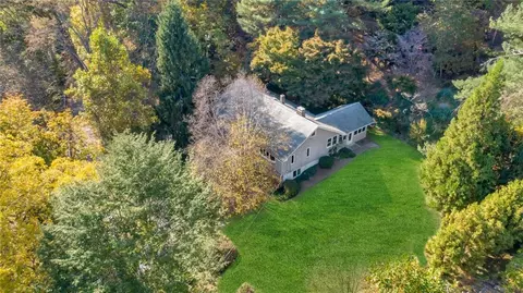 32 Maiden Ln, Cortlandt, NY 10520