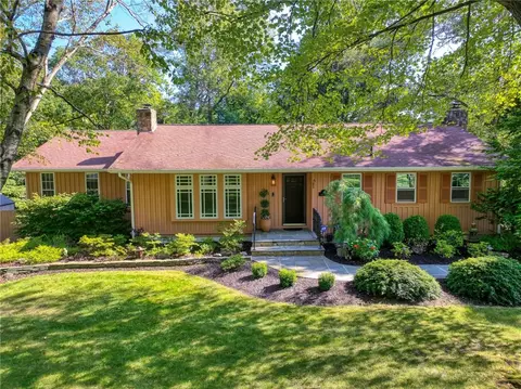 36 Brothers Rd, Wappinger, NY 12590