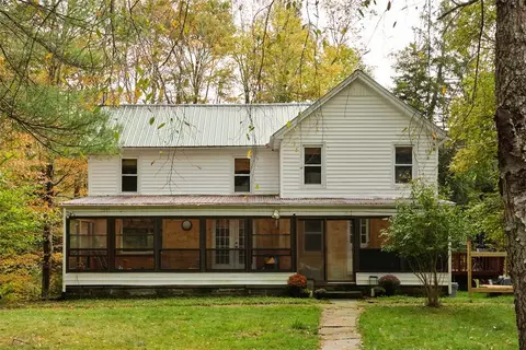 223 Main St, Rockland, NY 12758