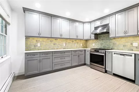 261 Main St #D, Orangetown, NY 10960