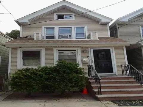 86-85 102nd St, New York, NY 11418