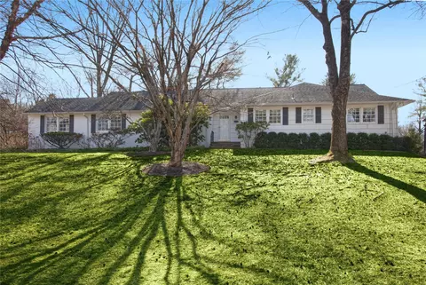 103 Meadow Rd, Briarcliff Manor, NY 10510