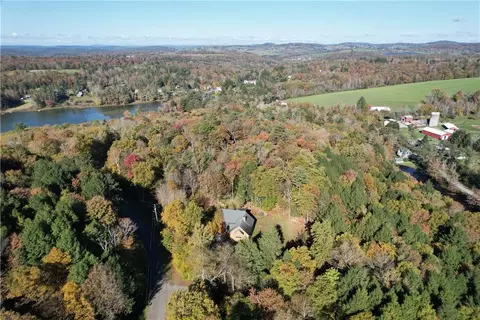 208 Kenoza Trl, Delaware, NY 12750