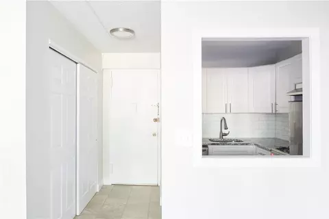 1 Consulate Dr #1-0, Eastchester, NY 10707