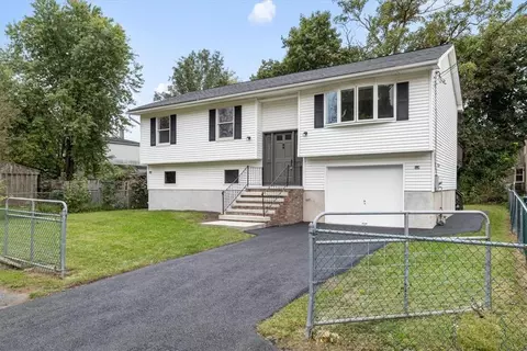 55 Barcelow St, Port Jervis, NY 12771