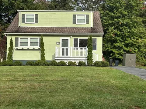 16 Dorothy Dr, Monroe, NY 10950