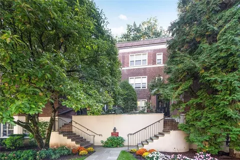 5 Chateaux Cir #H, Scarsdale, NY 10583