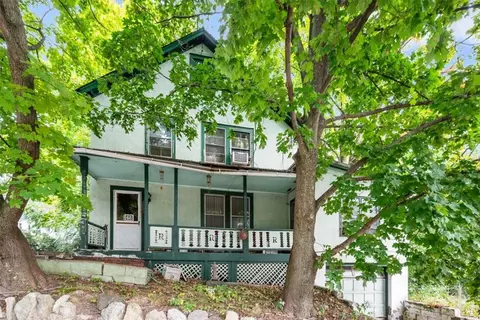 68 Mountain Ave, Highlands, NY 10928