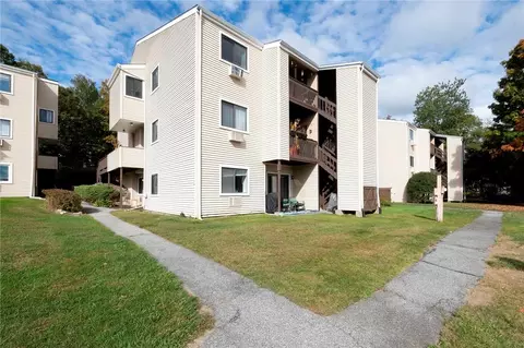 1102 Village Dr, Southeast, NY 10509