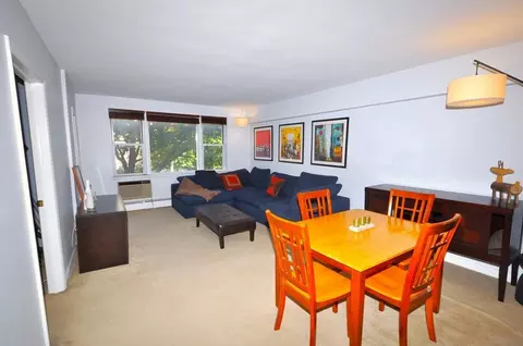 120 E Hartsdale Ave #4J, Greenburgh, NY 10530