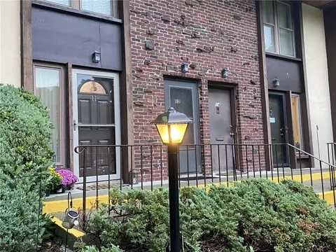 11 Cedar Ct #11, Selden, NY 11784