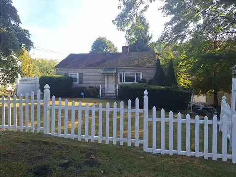 247 Westchester Ave, Mount Pleasant, NY 10594