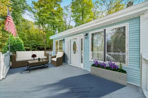 25 Arcadian Trl, Monroe, NY 10950