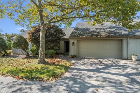 464 Heritage Hls #A, Somers, NY 10589
