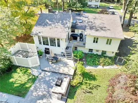 6 S Van Dyke Ave, Ramapo, NY 10901