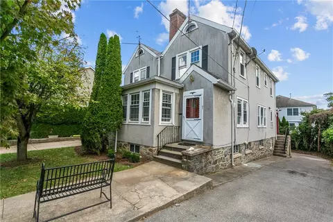 51-53 Park Ave, Harrison, NY 10528